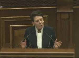 Անահիտ Բախշյան