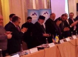 Католикос всех армян награжден в Киеве