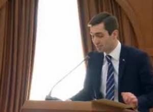 Yelk faction leaves session of Council of Elders