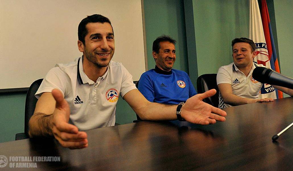 28954381_10160210080320247_631v4815875815135323_o