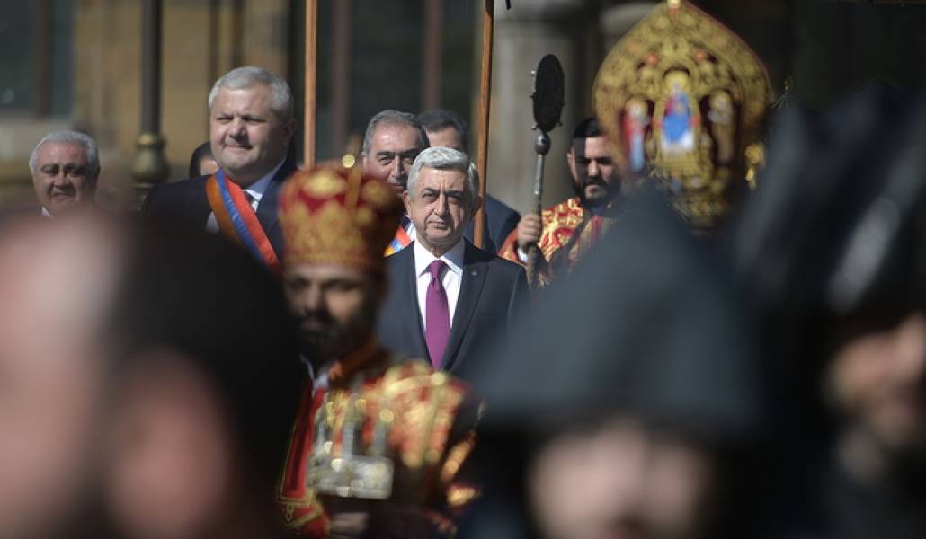 Սարգսյանը և Սարգսյանը ներկա են գտնվել Սբ. Զատիկի Պատարագին