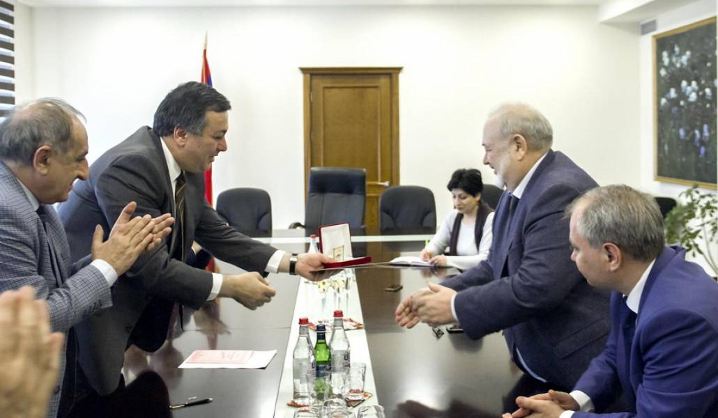 29982906_1592257824161844_6309200875308030802_o