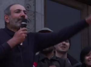 Nikol Pashinyan calls on his collegues