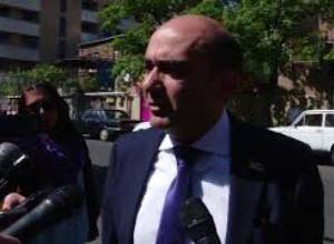 Էդմոն Մարուքյանը եկել է քվեարկելու