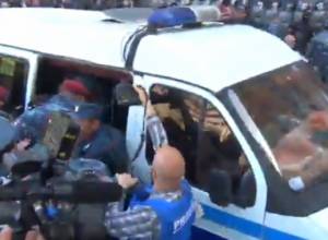 LIVE. Day 7: Clash between police and demonstrators