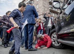 Неприемлемо, когда автомобиль МО блокируется неизвестными лицами: заявление