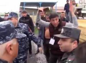 «Ձեռքներդ հեռու լրագրողներից»