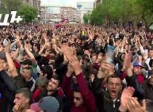 Հոգևորականները միացան դեպի ոստիկանություն երթին