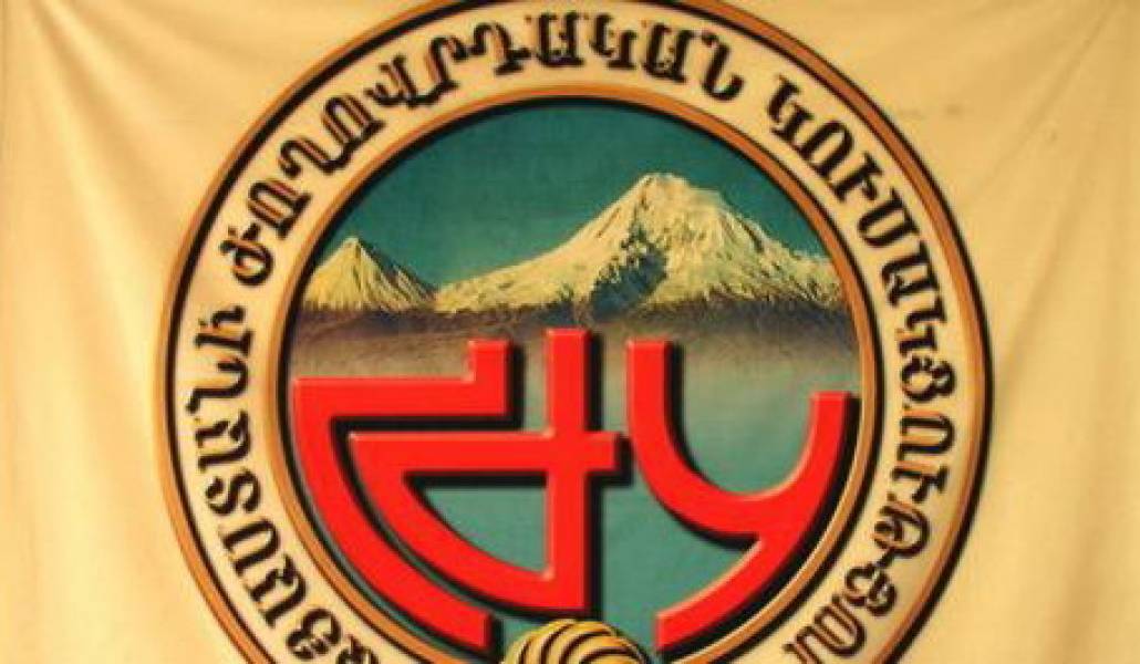 57e4558b5e4878cd50b22eb815ef5397-472x265