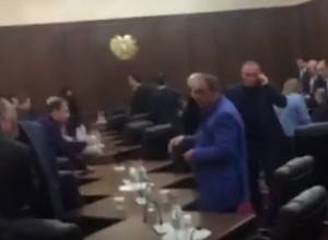 RPA gathers for faction session, agenda unknown