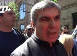 Արամ Սարգսյանն ու Էդմոն Մարուքյանը միացան բողոքի ակցիաներին