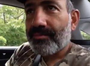 Nikol Pashinyan in live broadcast