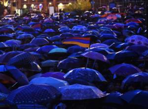 Arsine Khanjian also addresses crowd