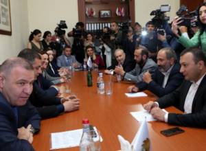 Nikol Pashinyan: Tomorrow different scenarios are possible
