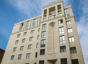 Armenia Justice Ministry urge protesters not to block its activities