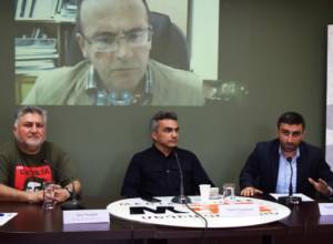 Discussion at "Media Center". LIVE