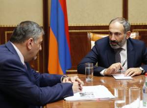 Ваче Габриелян представил Николу Пашиняну вопросы предстоящего форума ЕЭАС