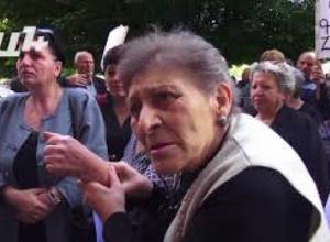 Նիկոլ Փաշինյանը մոտեցավ ակցիայի մասնակիցներին