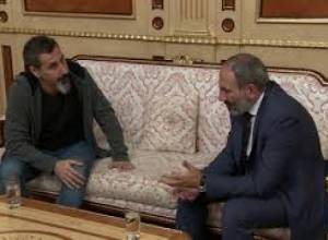 Վարչապետ Նիկոլ Փաշինյանն ընդունել է Սերժ Թանկյանին