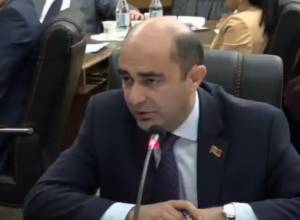 Edmon Marukyan: Who are responsible for the death of the bread-bringer?