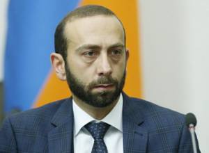 Առավոտ. «Զինկոմիսարիատները այնպես, ինչպես աշխատել են՝ չեն արդարացնում». Ա. Միրզոյան