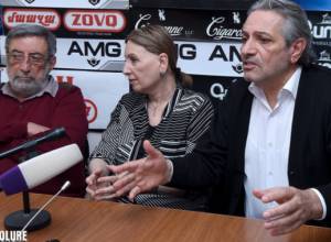 Nikolay Tsaturyan: Is it allowed to constantly catch Nikol in the street and ask so many questions? Let him work!