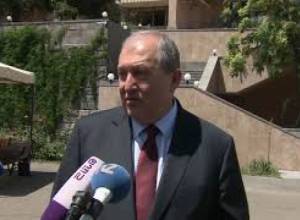 Նախագահ Արմեն Սարգսյանը պատմում է, թե ինչպես երեխաներին հրավիրեց պաղպաղակ ուտելու