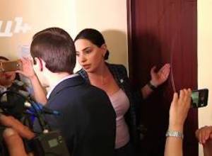 Թիվ 19 պոլիկլինիկայում լարված իրավիճակ է