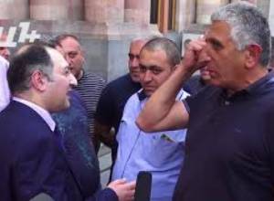 ՌԴ ոչ կանոնավոր ուղևորափոխադրումներ իրականացնողները խնդրի առջև են կանգնել