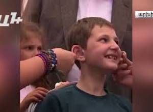 Մարգարիտ Եսայանը ԱԺ ում հիշեց Էլթոն Ջոնին