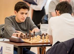 Շախմատային հրաշամանուկը