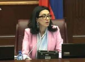 «Էշ-էշ մի խոսա». վիճաբանություն ՀՀԿ-ի եւ ԲՀԿ-ի պատգամավորների միջեւ