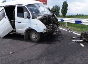 Accident on Yerevan-Ijevan Road, 6 passengers taken to hospital