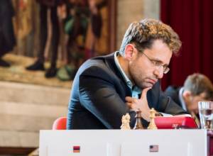 Լեւոն Արոնյանը առայժմ բաժանում է 2-3-րդ տեղերը