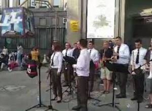 Հայերն ու բրիտանացիները Երևանում նշում են թագուհու ծնունդը