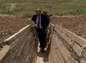 Փաշինյանն ու Բակո Սահակյանն այցելել են պաշտպանական դիրքեր