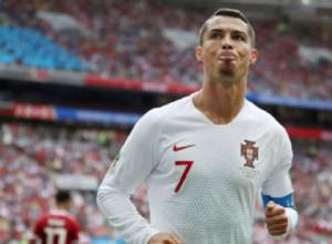 Почему Рональду носит козлиную бородку на чемпионате мира