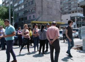 Protest rally at "World of Gold"