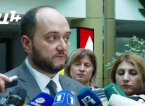 «Ո՞վ է Հայկ Դեմոյանը, որ գնանք իր հետ առանձին խոսենք»․ ԿԳ նախարար