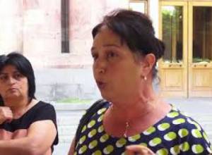 Համաներման պահանջ  կալանավորների հարազատները բողոքի ակցիա անցկացրին