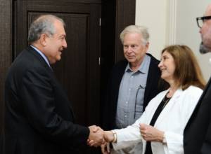 President Sarkissian receives famous Swedish filmmakers