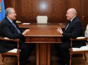Президент Армен Саргсян принял Михаила Швыдко