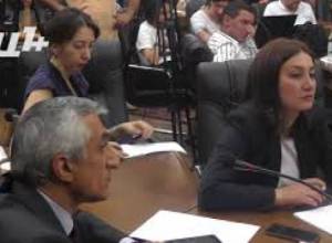 Թելը, գունավոր թղթի կտորը, մատիտը՝ քվեարկությունն անվավեր ճանաչելու հիմք