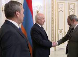 Վարչապետ Փաշինյանն ընդունել է Սերգեյ Լեբեդևին