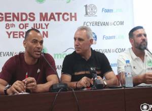 Խրիստո Ստոիչկովը դժգոհ է ֆուտբոլի տեսակրկնության աշխատակիցներից