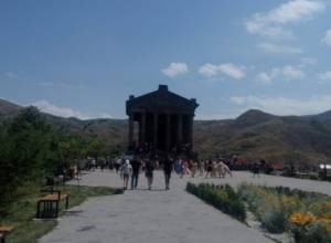 Ինչպես նշվեց Վարդավառը Գառնիում և Գեղարդում