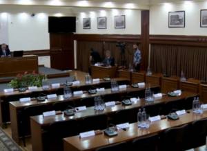 Extraordinary session for electing Yerevan Mayor cancelled
