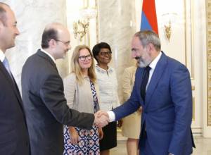 Премьер-министр принял делегацию ВБ