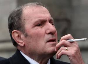 PM Pashinyan meets with Levon Ter-Petrosyan