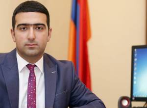 Աշխատանքից ազատվելու դիմում է գրել ՀՀ վարչապետի աշխատակազմի գործերի կառավարիչը